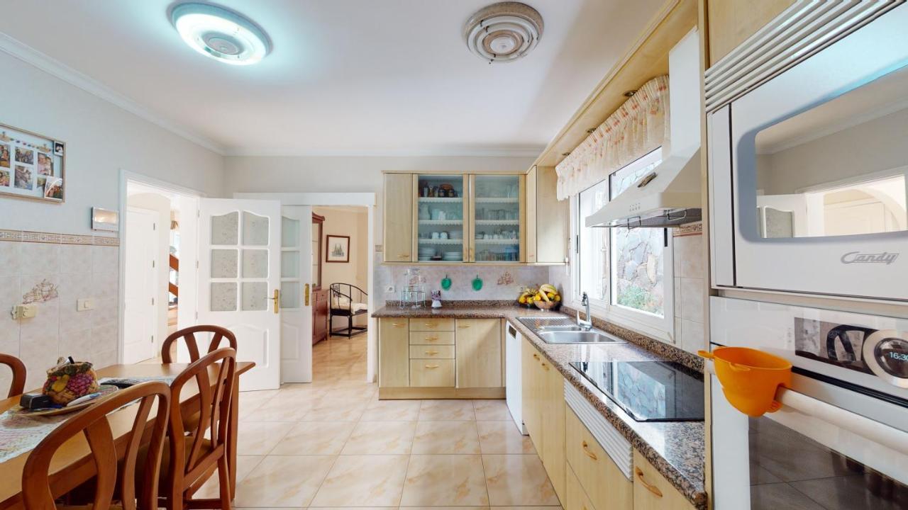 Bellavista Villa San Bartolomé Buitenkant foto